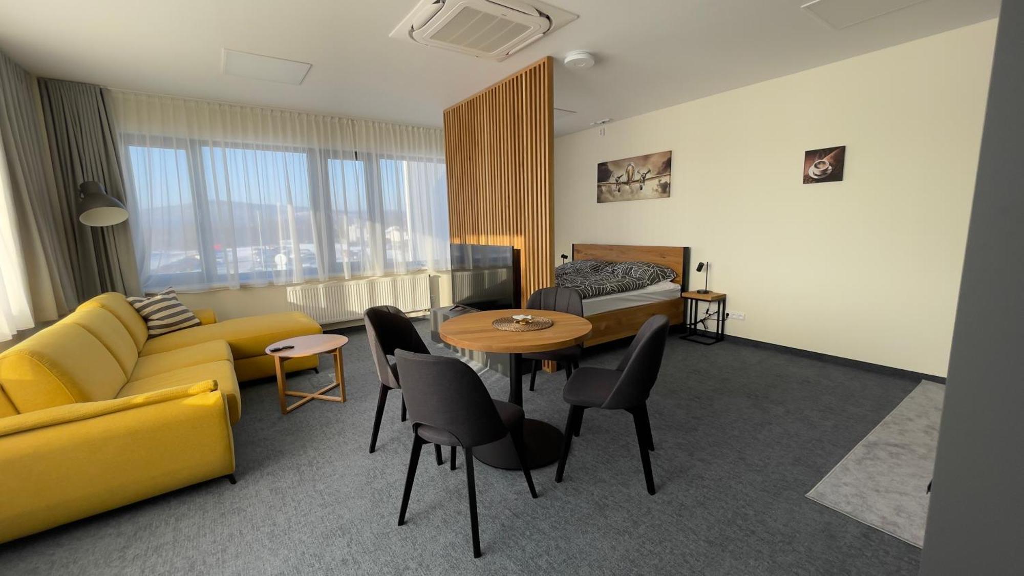 Hangar Apartment Strakonice